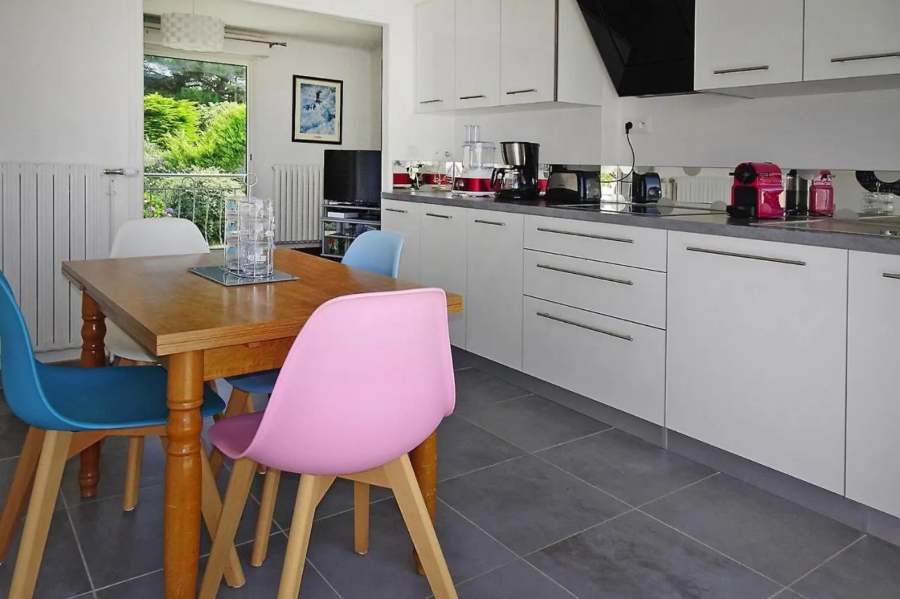 Holiday Home With Beautiful Terrace Area Trelevern