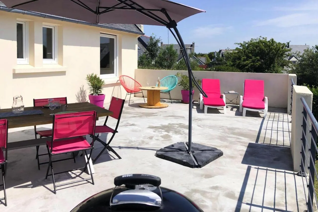 Holiday Home With Beautiful Terrace Area Trelevern 0*,