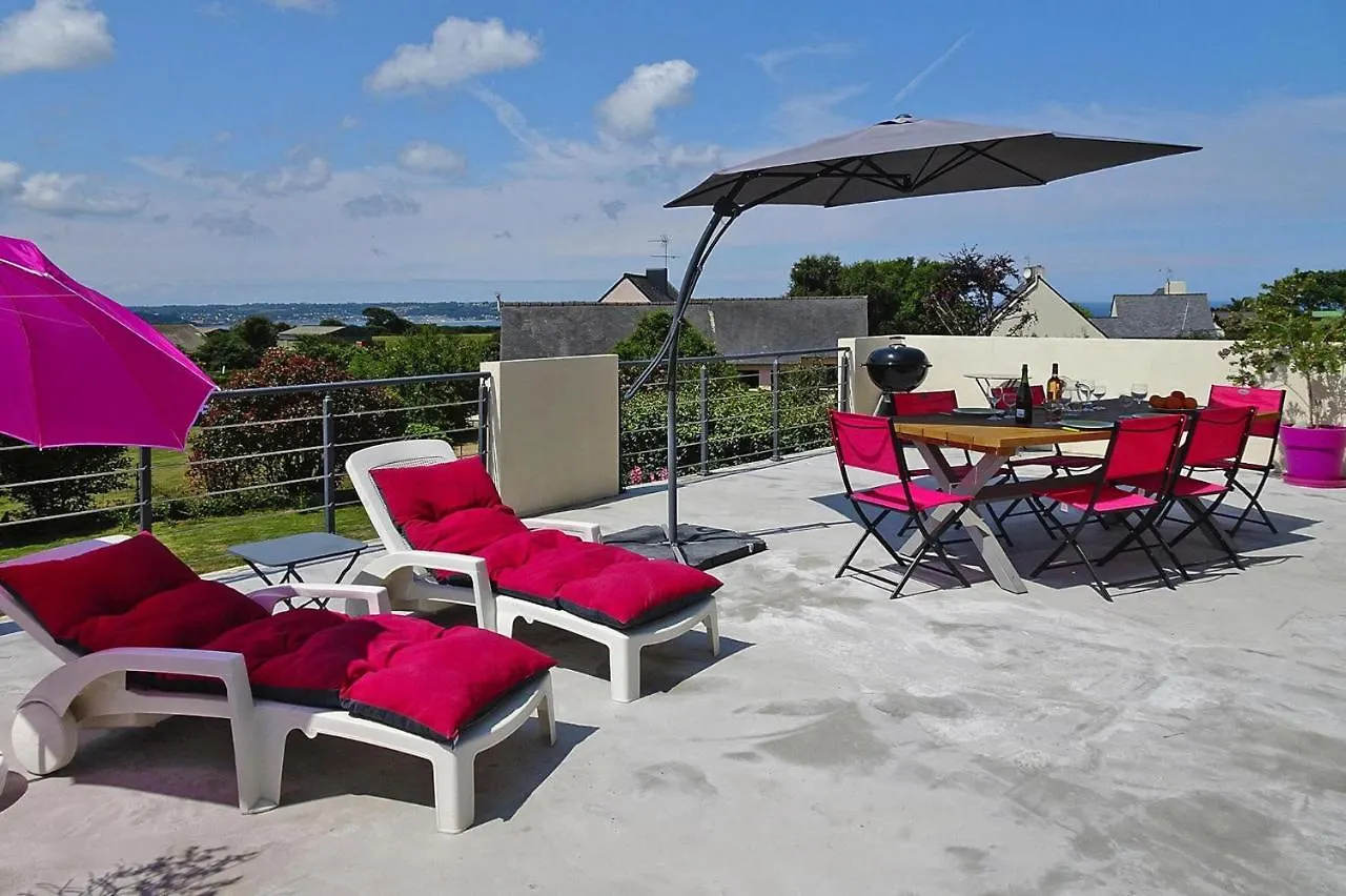 Holiday Home With Beautiful Terrace Area Trelevern