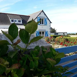 Vakantiehuis Maison De Bord De A Keriec, Trélévern